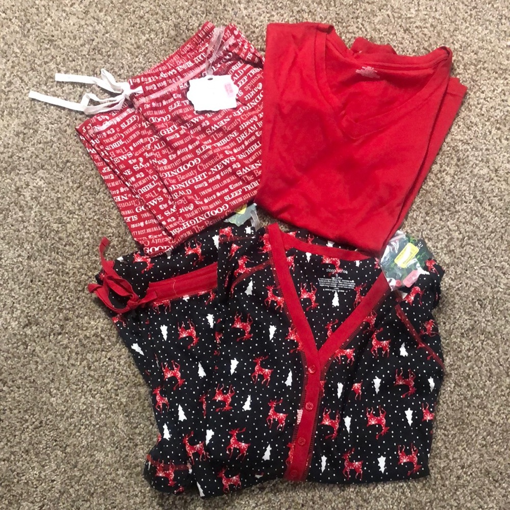 Holiday Pajama Bundle Size Small NWT